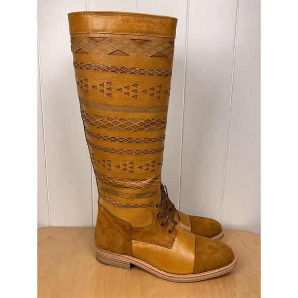 Cobra Society Brown Tall Riding Boots Lazar Cut Detailing NWOB Size EU 41/42 - Picture 3 of 6